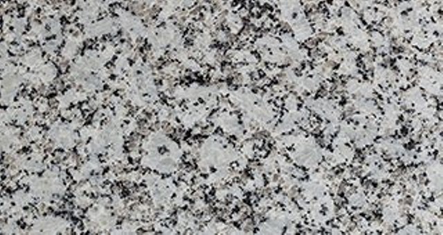 Granit P White<